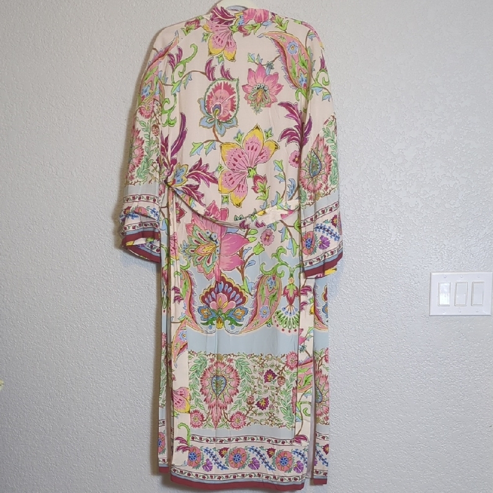 Zara Multicolor Floral Robe - Picture 13 of 16